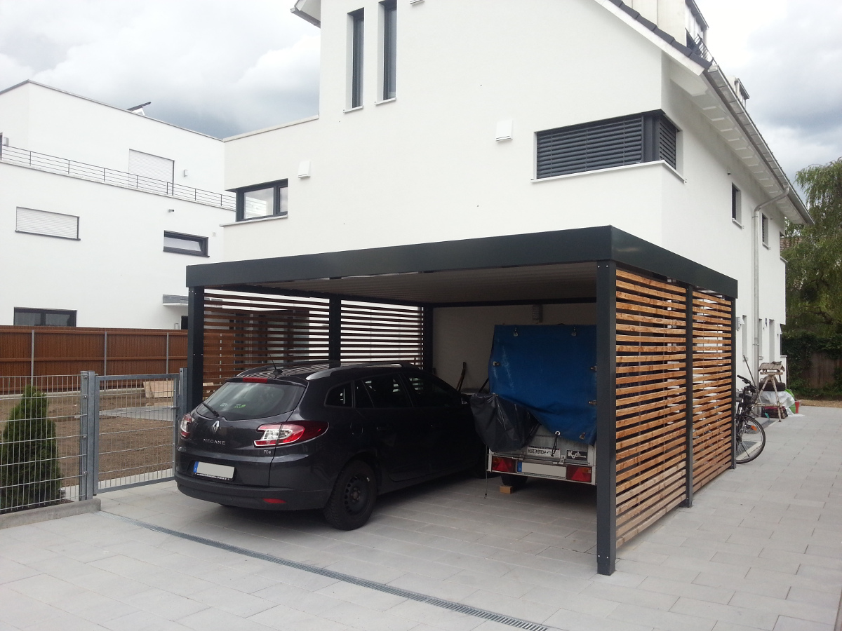 Doppel Carport Aus Stahl – Mit Wandelementen Offene